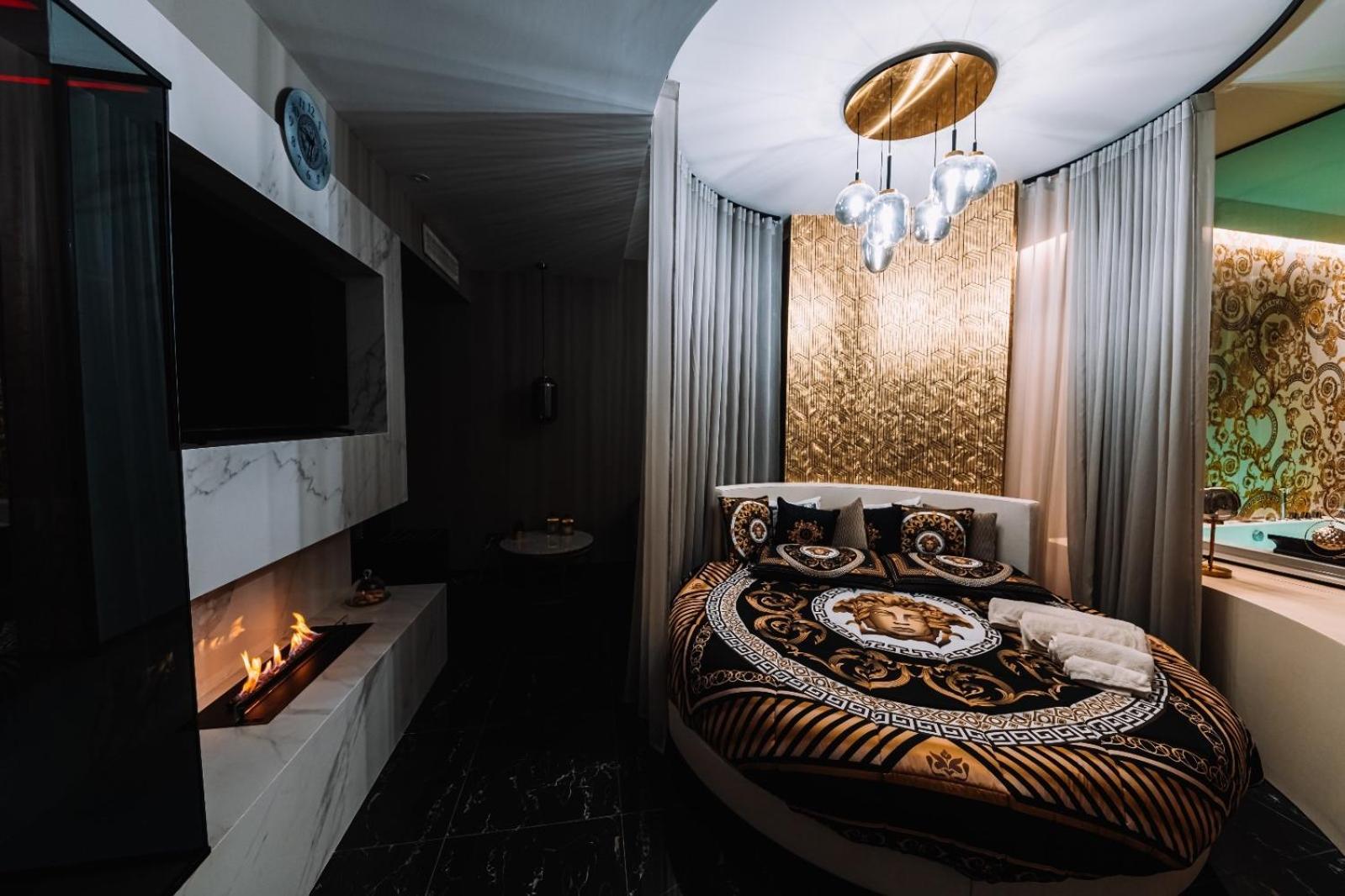 Versace Luxury Room Corleone Esterno foto