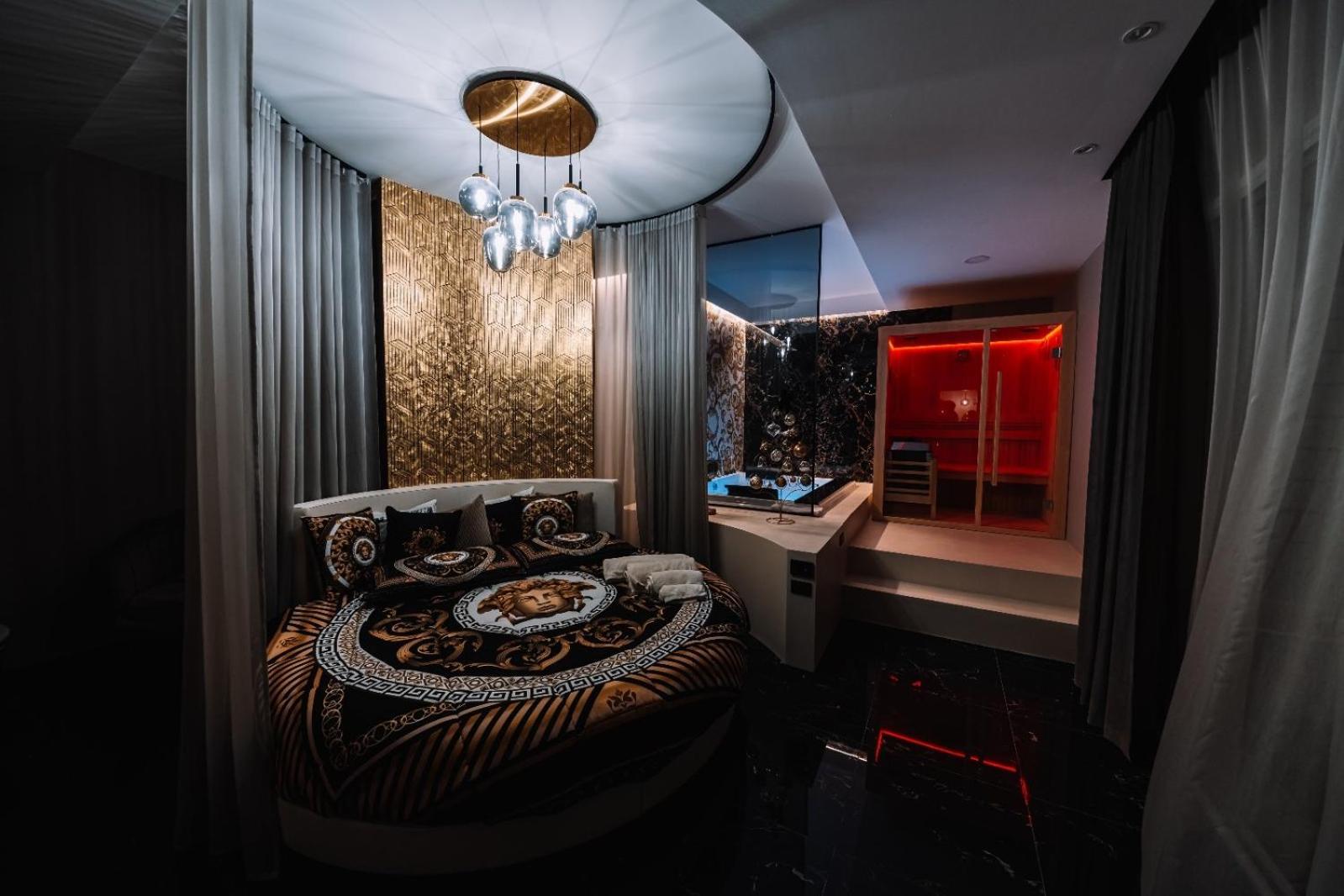 Versace Luxury Room Corleone Esterno foto